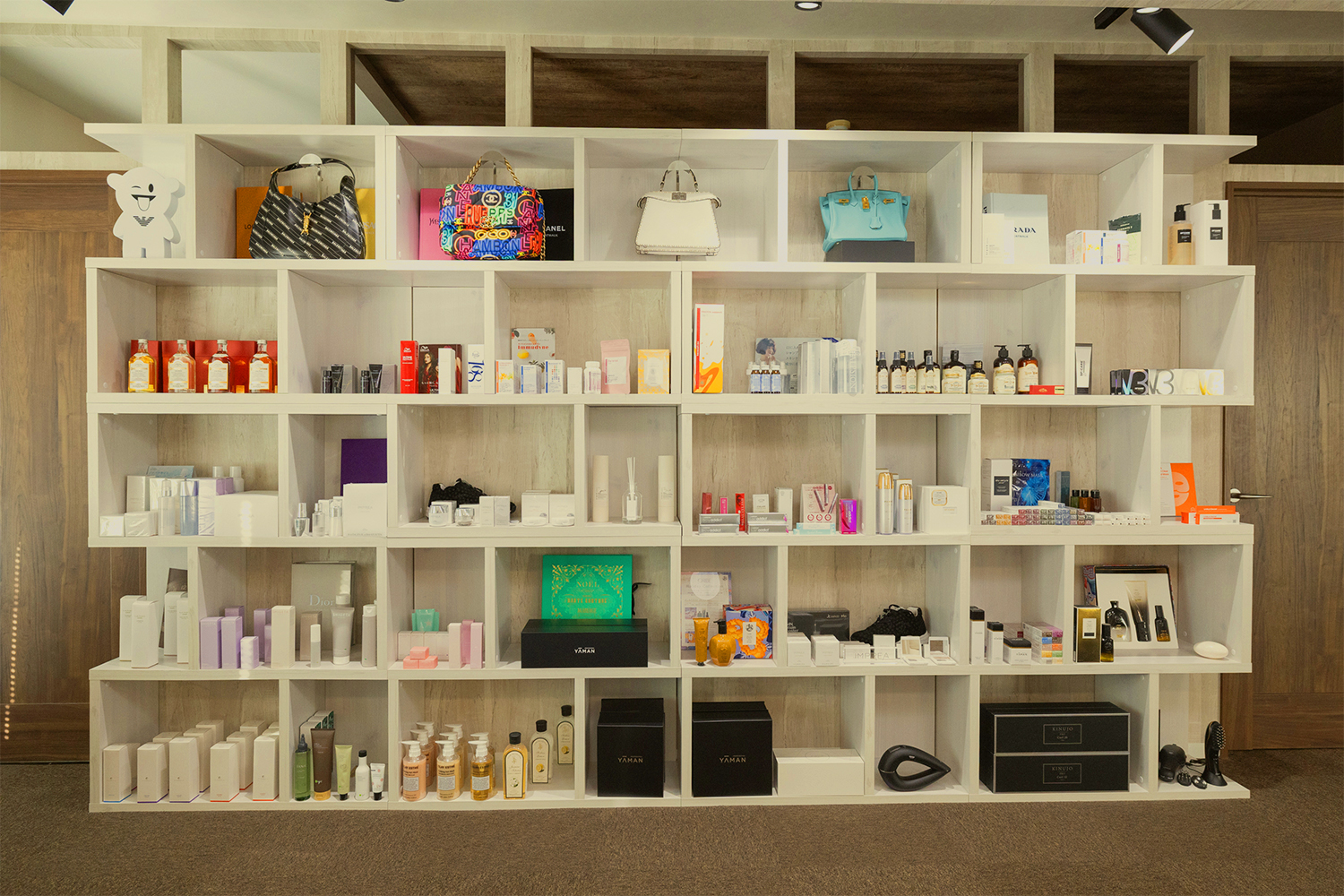 エステサロンNOEL店内